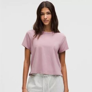Lululemon t-shirt
